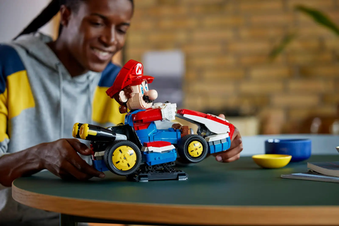 LEGO Mario Kart™ – Mario & Standard Kart 72037