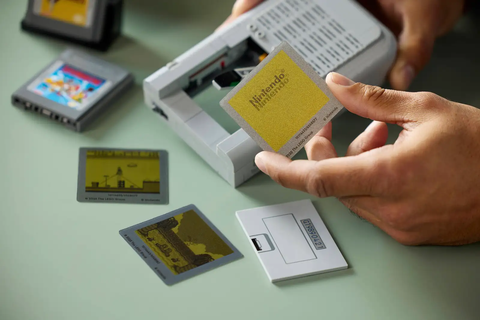 LEGO Game Boy™ 72046