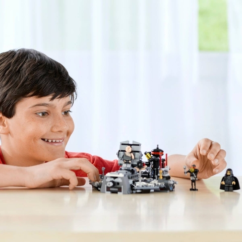 LEGO Star Wars Darth Vader™ Transformation 75183