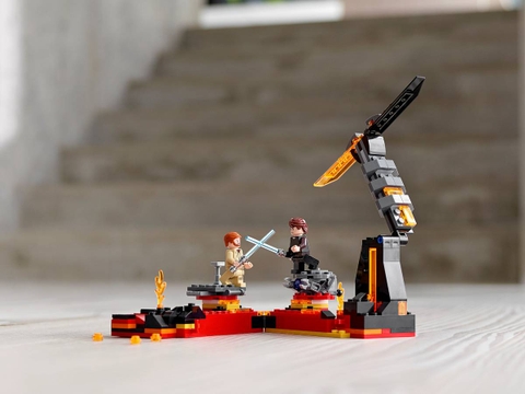 LEGO Star Wars Duel on Mustafar™ 75269
