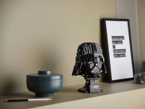 LEGO Darth Vader™ Helmet 75304