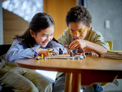 LEGO Obi-Wan Kenobi™ vs. Darth Vader™ 75334