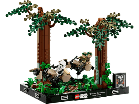 LEGO Star Wars Endor™ Speeder Chase Diorama 75353
