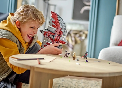 LEGO Ahsoka Tano's T-6 Jedi Shuttle 75362