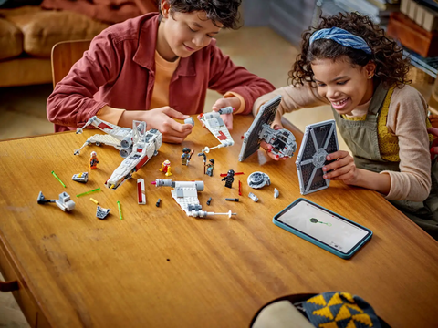 LEGO TIE Fighter & X-Wing Mash-up 75393