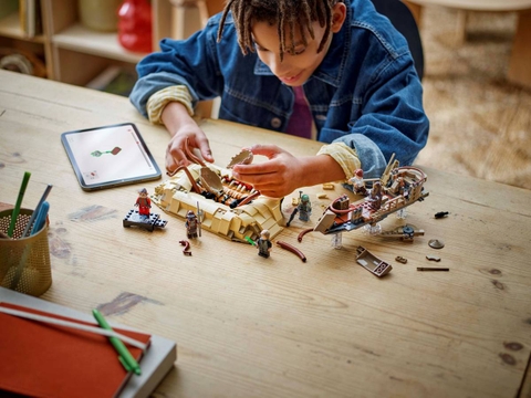 LEGO Star Wars Desert Skiff & Sarlacc Pit 75396