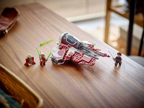 LEGO Star Wars Ahsoka's Jedi Interceptor™ 75401
