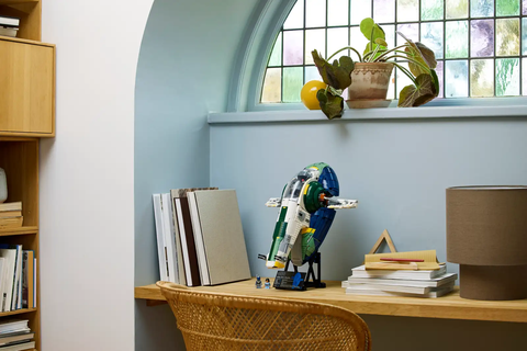 LEGO Jango Fett's Firespray-Class Starship 75409