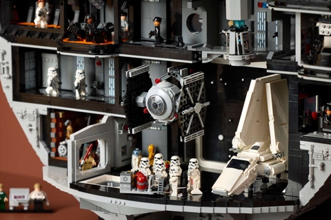 LEGO Star Wars  TIE Fighter™ with Imperial Hangar Rack 40771
