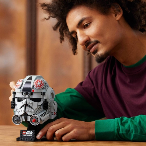 LEGO Star Wars AT-AT Driver™ Helmet 75429