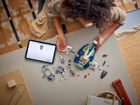 LEGO Jango Fett's Starship 75433