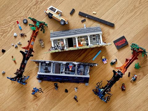LEGO The Upside Down 75810