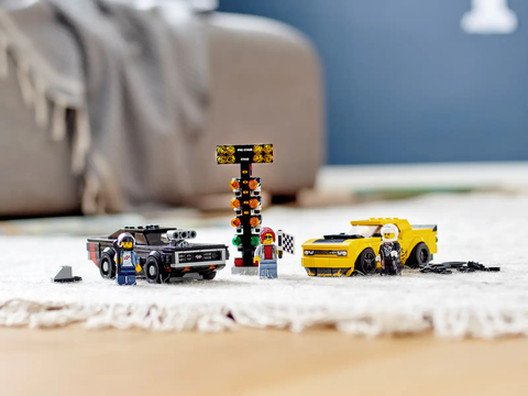 LEGO Speed 2018 Dodge Challenger SRT Demon and 1970 Dodge Charger R/T 75893