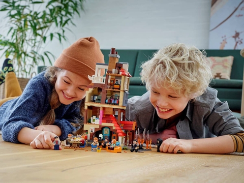 Lego Harry Potter Attack On The Burrow 75980