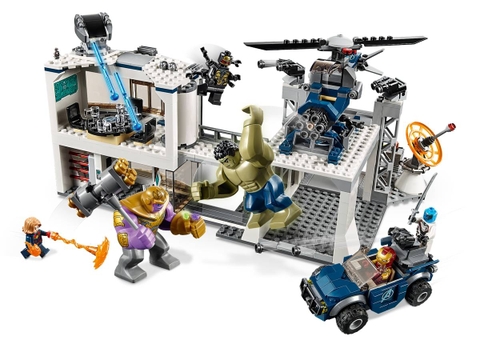 Lego Marvel Avengers Compound Battle 76131