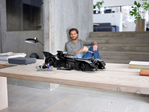 LEGO 1989 Batmobile™ 76139