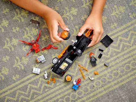 Lego Marvel Spider-Man and Ghost Rider vs. Carnage 76173