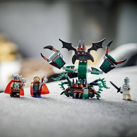 Lego Marvel Attack on New Asgard 76207