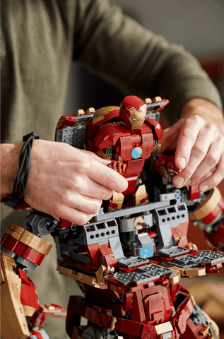 LEGO Hulkbuster​ 76210