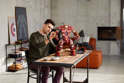 LEGO Hulkbuster​ 76210