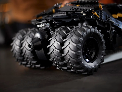 LEGO® DC Batman™ Batmobile™ Tumbler 76240