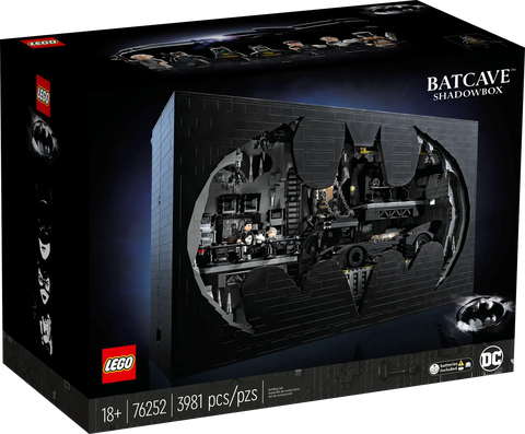 LEGO Batcave™ –  Shadow Box 76252