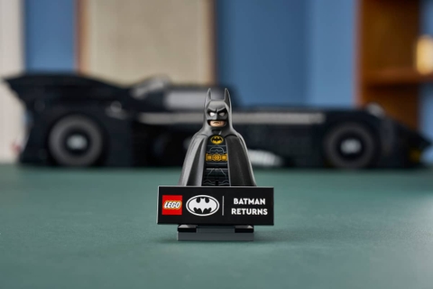 Lego Batman Returns™ Batmobile™ 76355