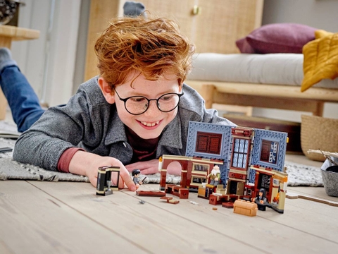 Lego Harry Potter Hogwarts Moment: Charms Class 76385