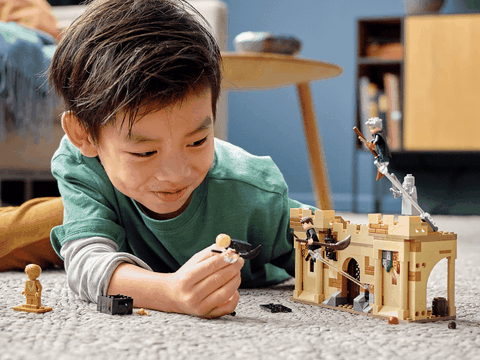 Lego Harry Potter Hogwarts: First Flying Lesson 76395