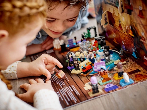 LEGO® Harry Potter™ Advent Calendar 76404
