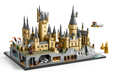 LEGO Hogwarts™ Castle and Grounds 76419