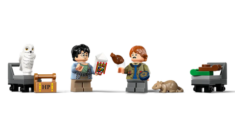 LEGO Book Nook: Hogwarts™ Express 76450