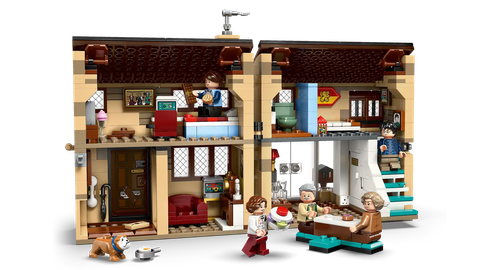 LEGO Privet Drive: Aunt Marge's Visit 76451