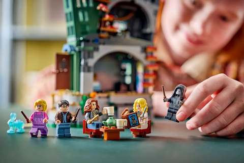 LEGO Luna Lovegood's House 76467