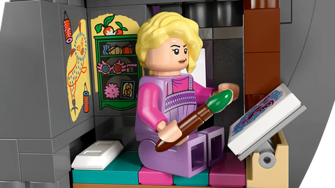 LEGO Luna Lovegood's House 76467