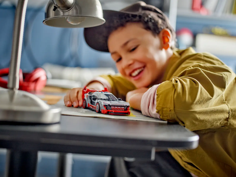 LEGO Speed Audi S1 e-tron quattro Race Car 76921