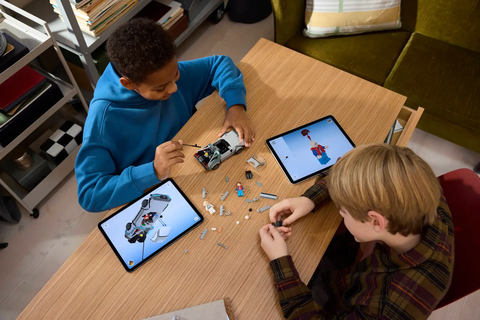 LEGO Speed Time Machine from Back to the Future 77256