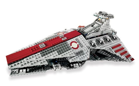 Lego Star Wars Venator-Class Republic Attack Cruiser 8039
