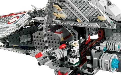 Lego Star Wars Venator-Class Republic Attack Cruiser 8039