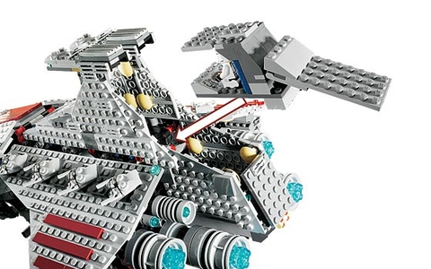 Lego Star Wars Venator-Class Republic Attack Cruiser 8039