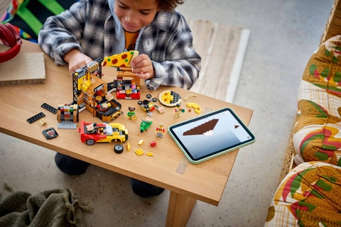 Lego City Pizza Delivery Experience with Vehicles 60496