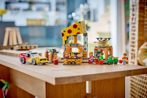 Lego City Pizza Delivery Experience with Vehicles 60496