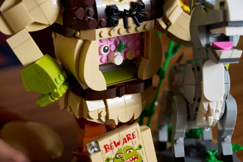LEGO Shrek, Donkey & Puss in Boots 72423
