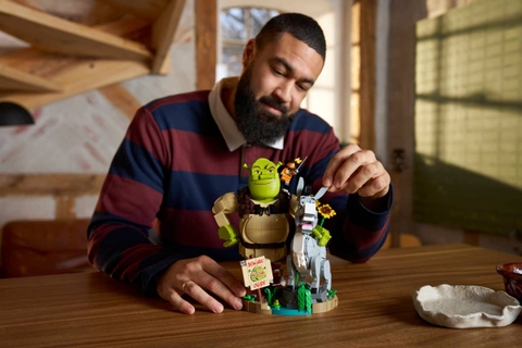 LEGO Shrek, Donkey & Puss in Boots 72423
