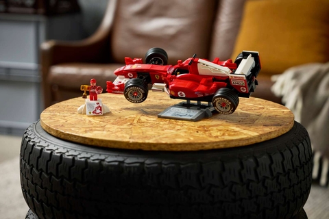 LEGO Ferrari F2004 & Michael Schumacher 11375