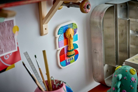 LEGO Editions FIFA World Cup 2026™ Official Emblem 43032