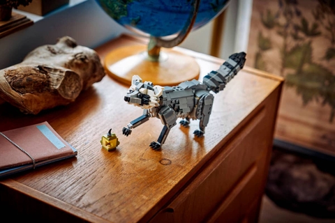 LEGO Creator Forest Animals: Gray Wolf 31393