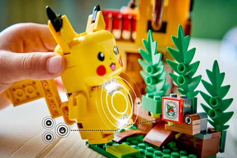 LEGO SMART Play™: Training House with Pikachu 72164