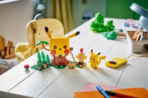 LEGO SMART Play™: Training House with Pikachu 72164
