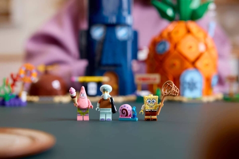 Lego Icons SpongeBob SquarePants: Bikini Bottom 11386